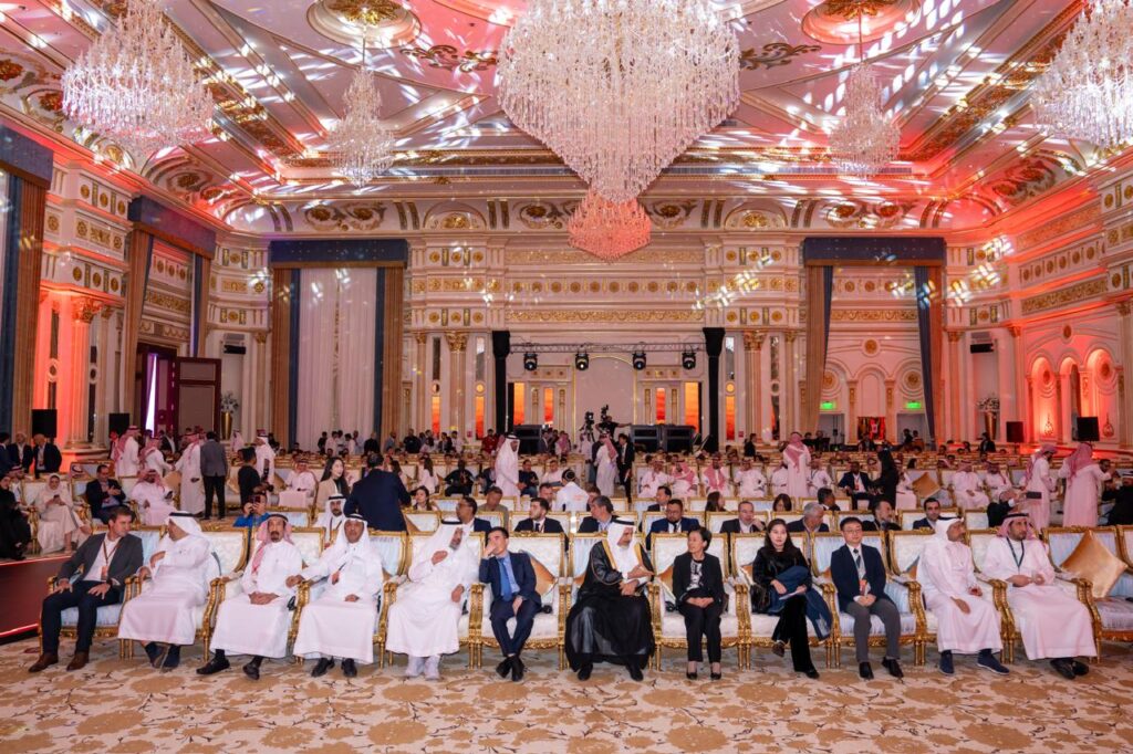 حفل إطلاق عالمي لسيارة جيه إم سي فيجاس 2026 في الدمام