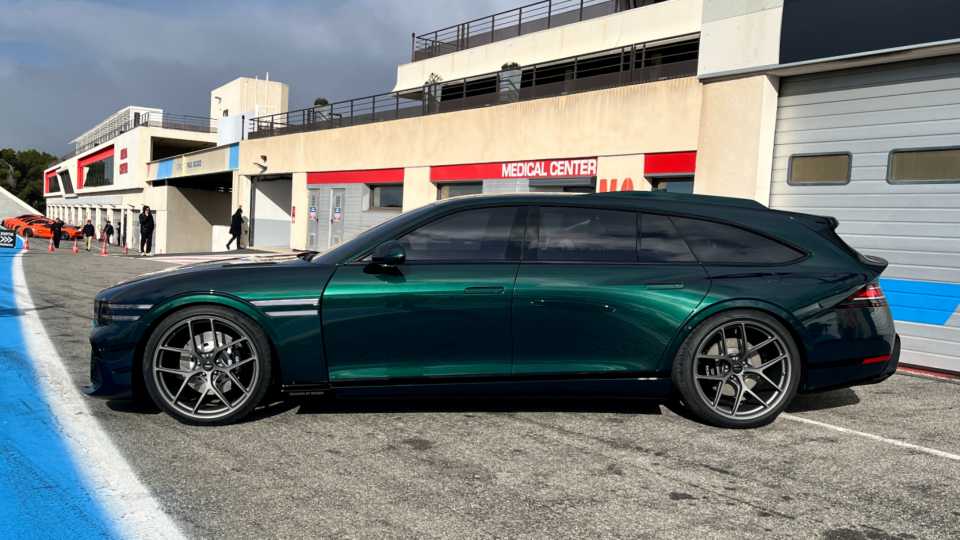 جينيسيس تلمّح لأول مرة لإطلاق سيارة واغن فاخرة… وقد تكون أقرب مما نعتقد