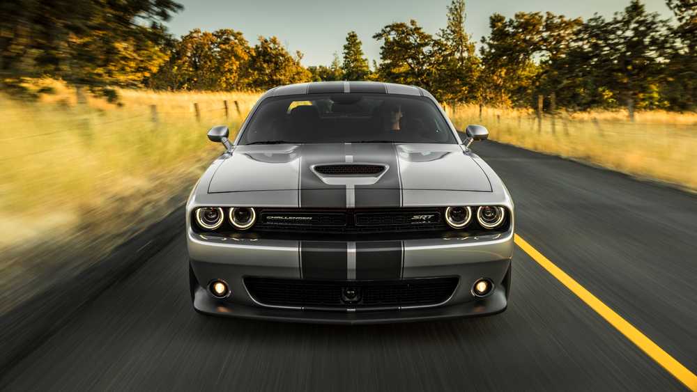 عودة كرايسلر SRT تقترب… العلامة الأمريكية تُحضّر لنهضة أداء شرسة