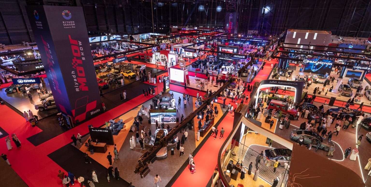 معرض الرياض للسيارات 2025 يشعل مستقبل التنقل في الرياض