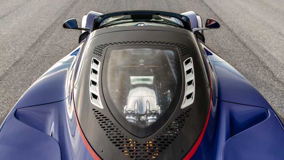 هينيسي: تحطيم الأرقام القياسية رسالة قبل أن يكون إنجازًا