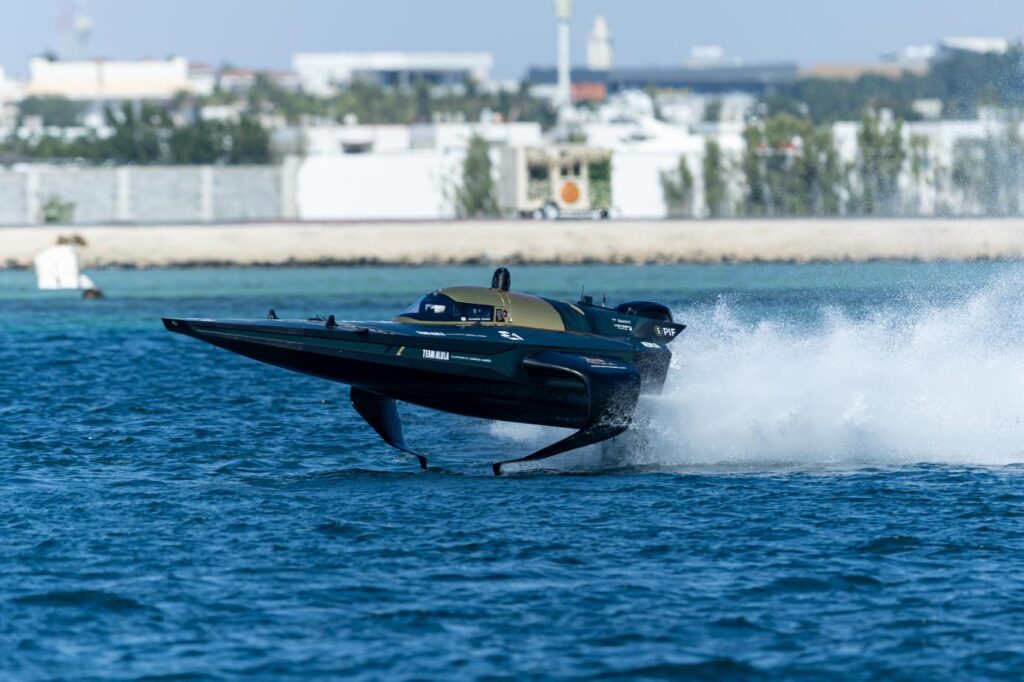 جدة تطلق موسم 2026 من بطولة “إي 1” (E1)