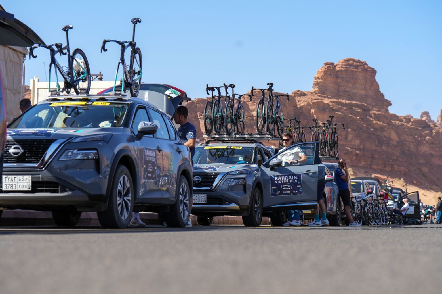 مناهل العالمية شريكًا رئيسيًا لطواف العلا 2026