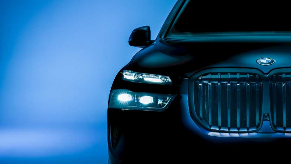 ألبينا تودّع الاستقلال بإصدار خاص أخير في أميليا آيلاند