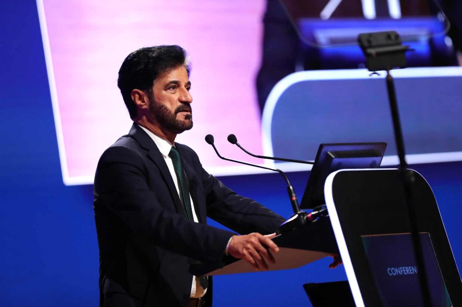 محمد بن سليّم رئيس الاتحاد الدولي للسيارات “فيا” يؤكد أن مؤتمر ماكاو سيساهم في رسم ملامح مستقبل رياضة السيارات والتنقل
