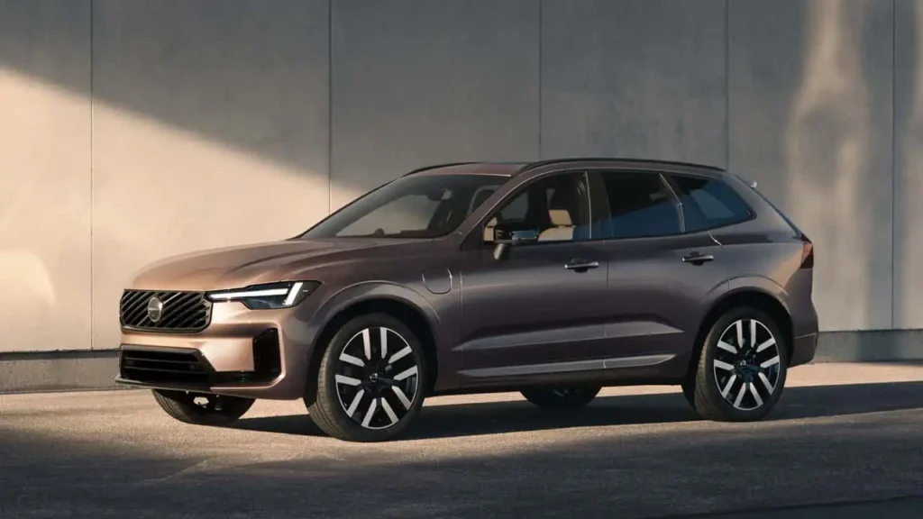 فولفو XC60 وXC90 موديل 2028 تحصلان على قفزة ضخمة في المدى الكهربائي