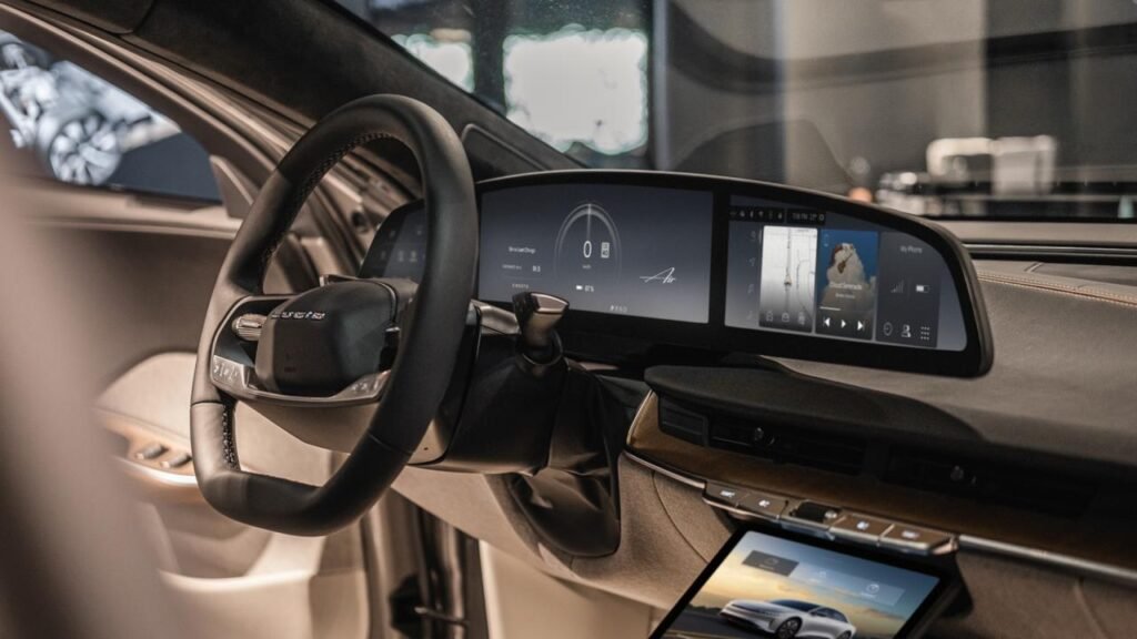 لوسد تطلق تحديثها Air UX 3.0 لتعزيز تجربة القيادة الرقمية في سيارات Lucid Air